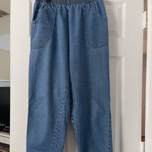 High Rise Elastic Denim Jeans!